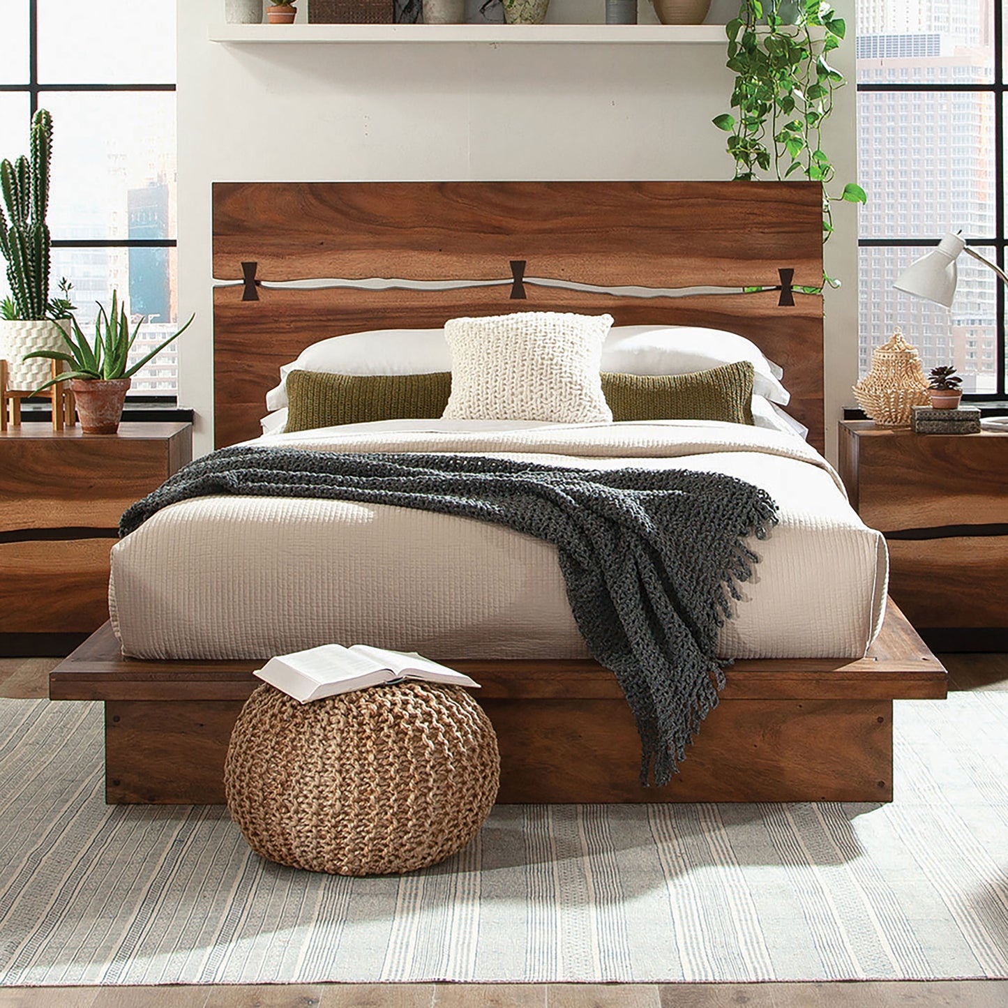 Anita nightstand