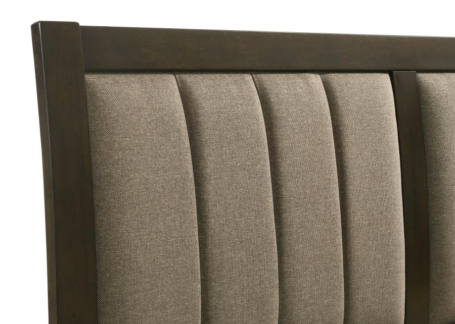Velma 5-Piece Bedroom Set Dark Cocoa