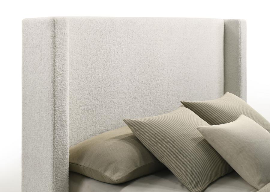 Alejandra Upholstered Bed