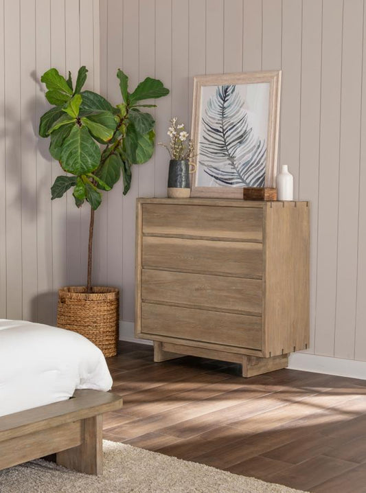 Angelica Weathered Oak 4-drawer Chest