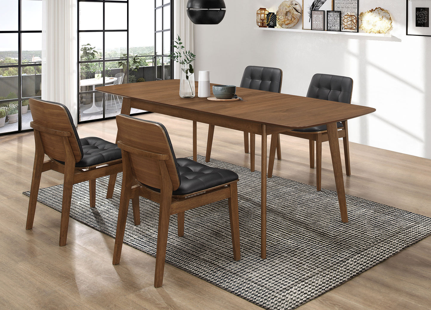 Natalie dining table
