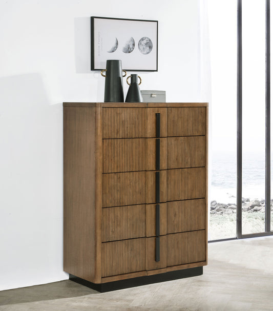 Tatiana chest